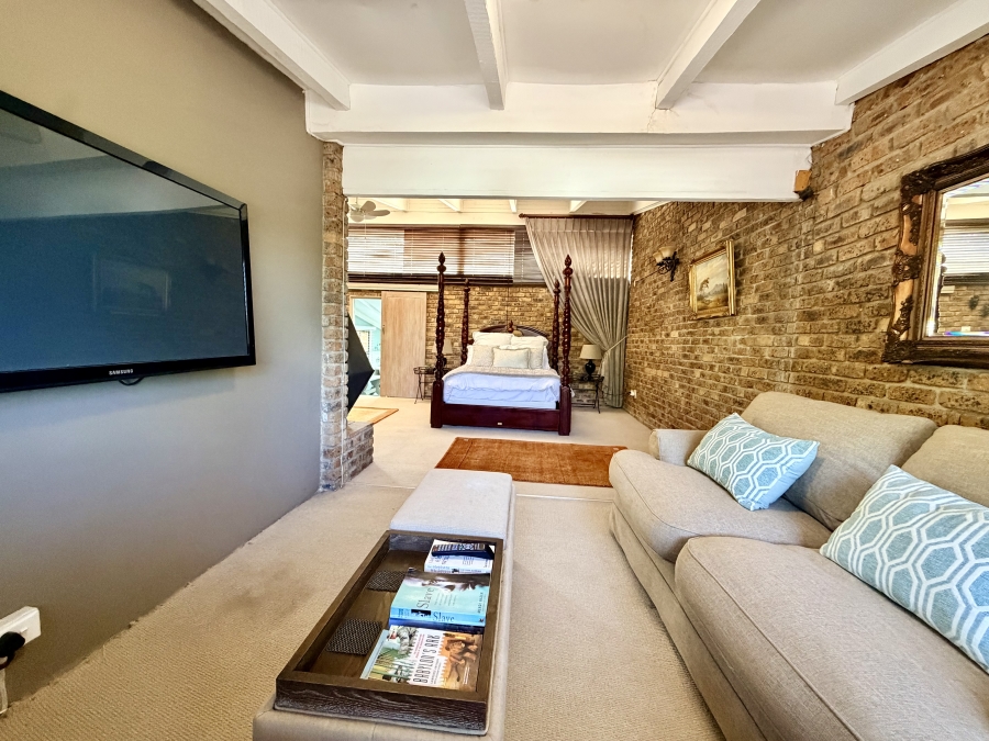 7 Bedroom Property for Sale in Mullersrust Free State